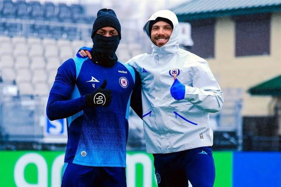 Cruz Azul se prepara para enfrentar a los Whitecaps.