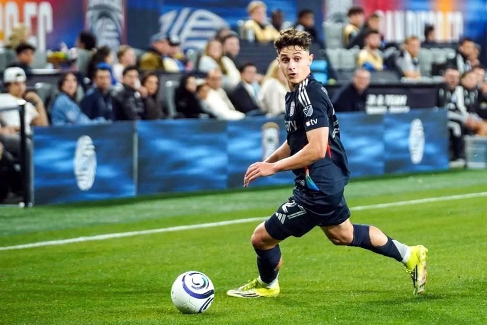 Pumas sufre dura derrota en San Diego al no poder mantener su ventaja.