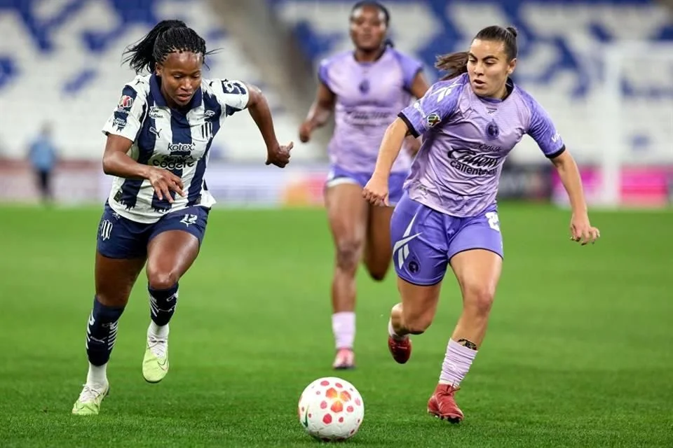 El Pináculo de los Trazos Escritos