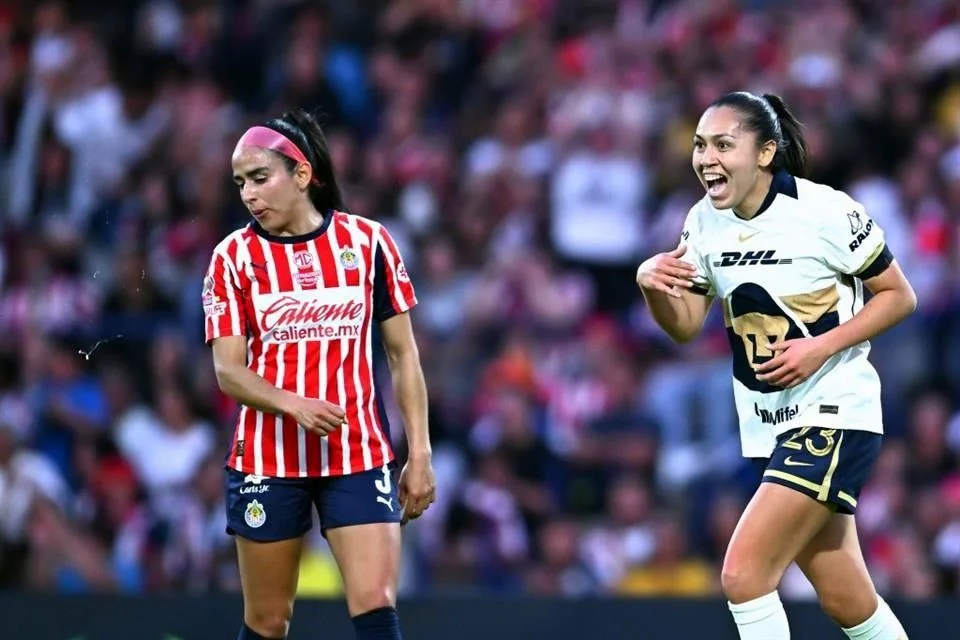 Pumas femenil le arrebata el invicto a Chivas.