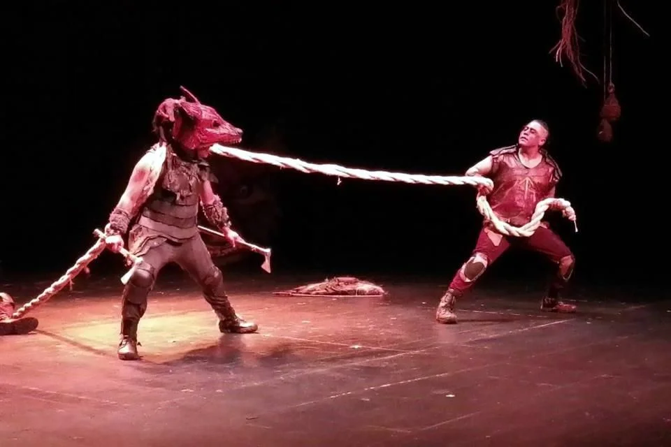 Fenrir, el dios lobo, llega al Teatro El Galeón.