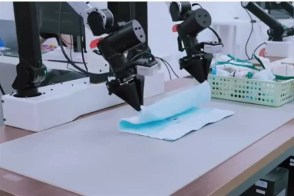 Robot Xiaomi Robotics-0: el desafío de la automatización hogareña