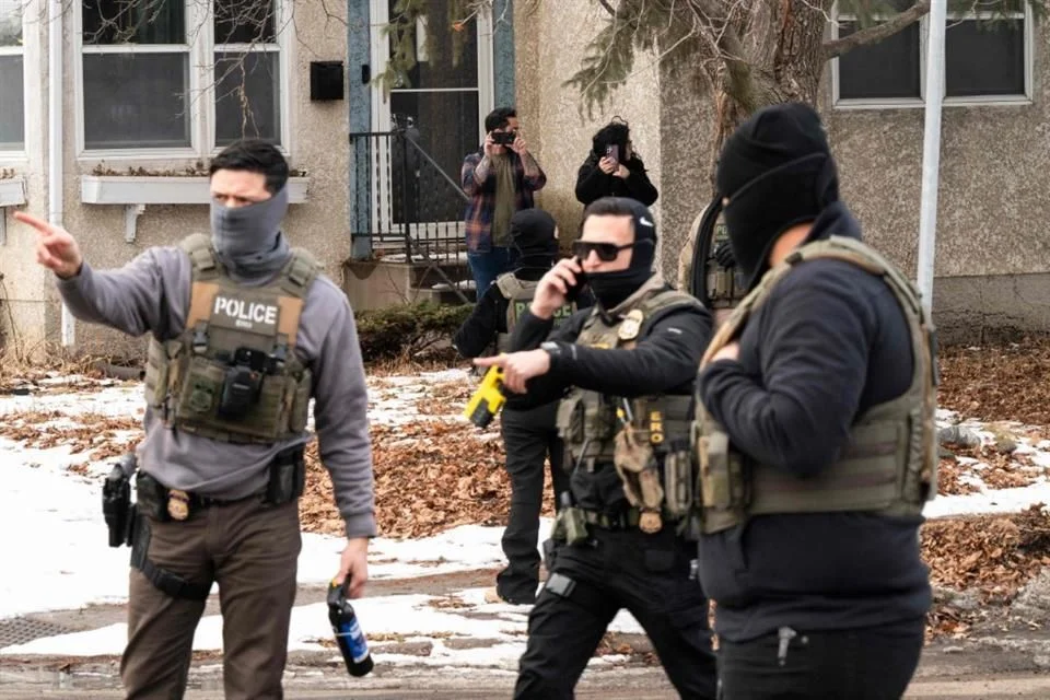 Agentes policiales castigados por mentir en caso de balacera en Minnesota