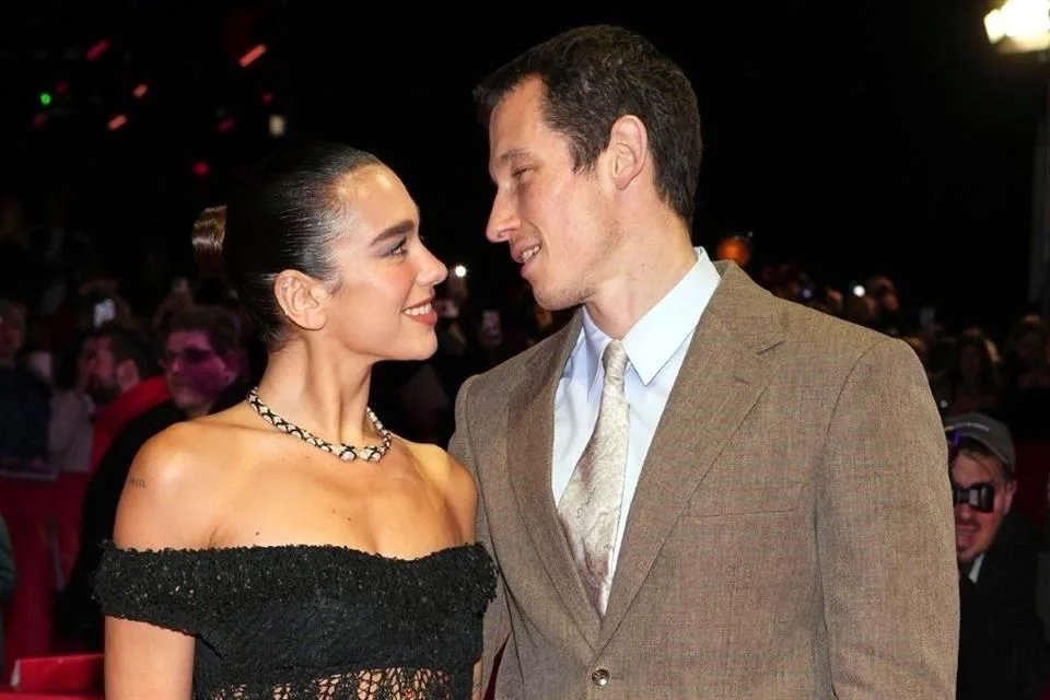 Dua Lipa y Turner deslumbran en la Berlinale.