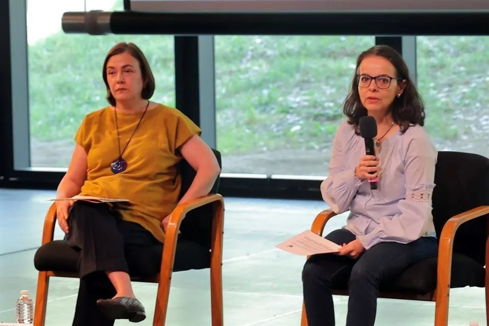 El Instituto Nacional de Bellas Artes y Literatura revisará las condiciones de sus premios de literatura.