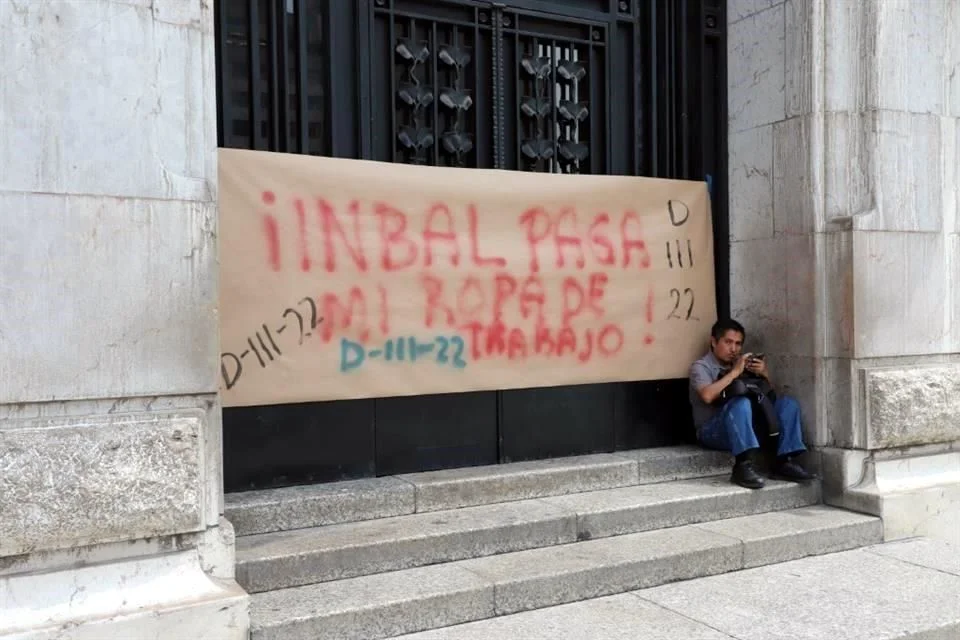 Dictamen de Auditoría sobre el Costo de Uniformes en el INBAL