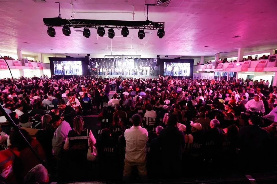 Liderazgo de “Somos México” critica a Morena.