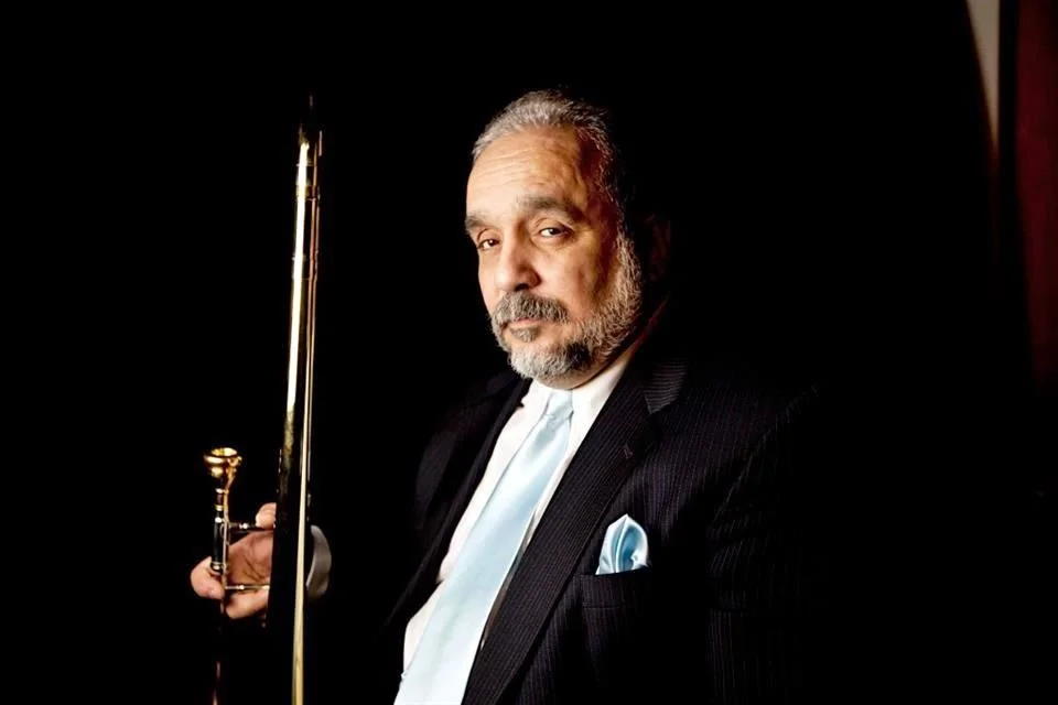 Willie Colón deja atrás su imagen rebelde.