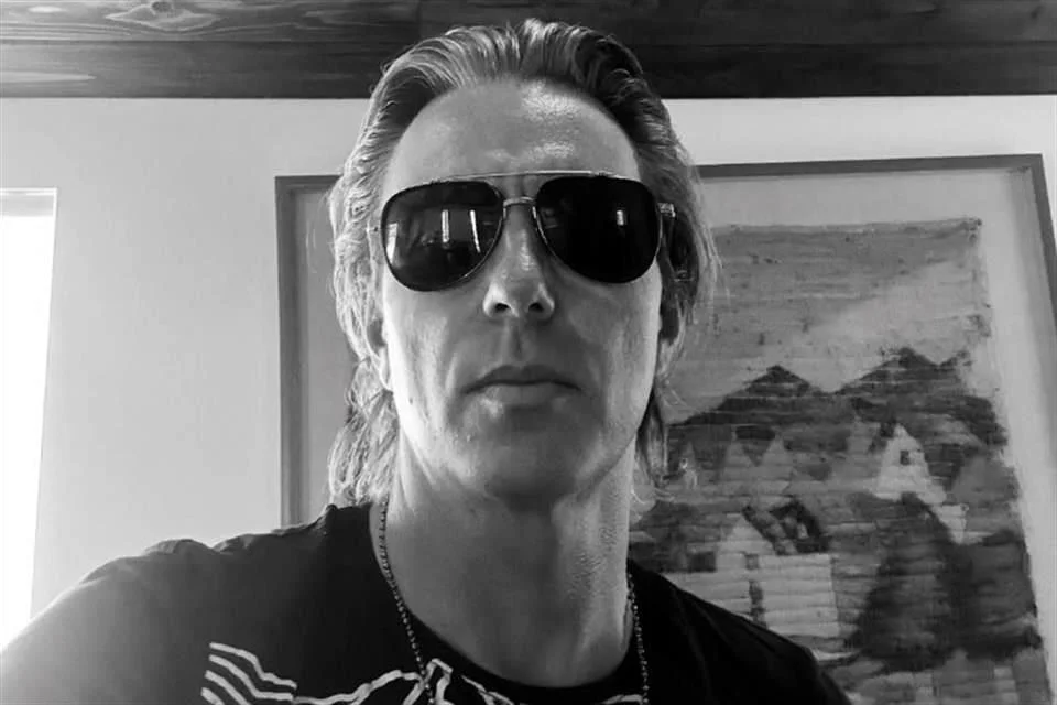 Detienen al hijo de Cher por agresión y allanamiento Detienen al hijo de Cher por agresión y allanamiento