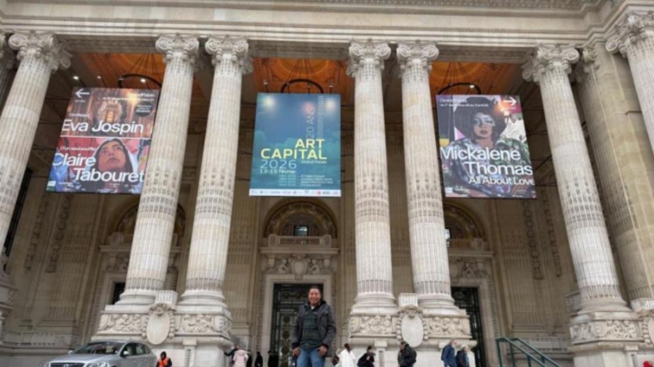 Filogonio Naxín y el arte oaxaqueño deslumbran en París en Art Capital 2026.