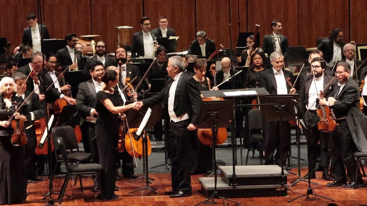 La Sinfónica Nacional promueve el talento musical de México.