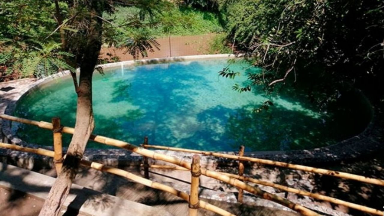 Morelos: Paraíso secreto de aguas cristalinas y selva vibrante.
