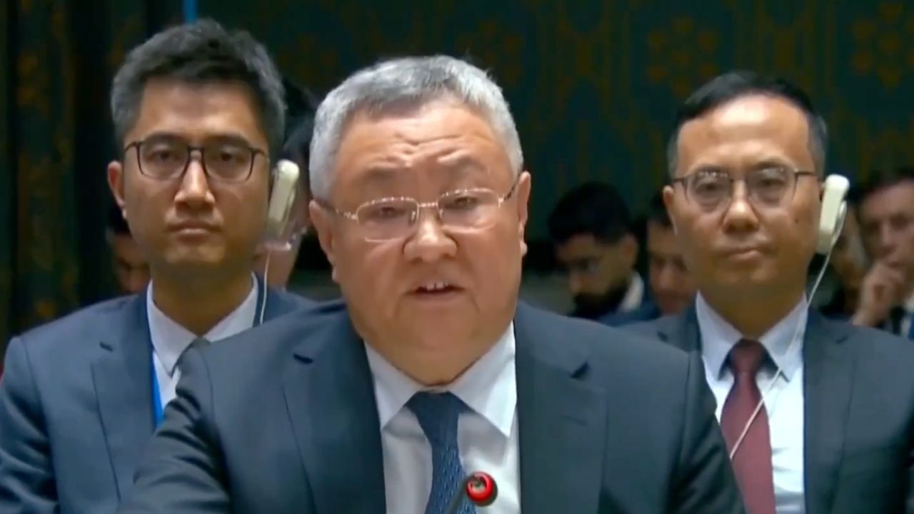 China defiende la integridad territorial y la soberanía de Irán ante las acciones de EE. UU. e Israel. China defiende la integridad territorial y la soberanía de Irán ante las acciones de EE. UU. e Israel.