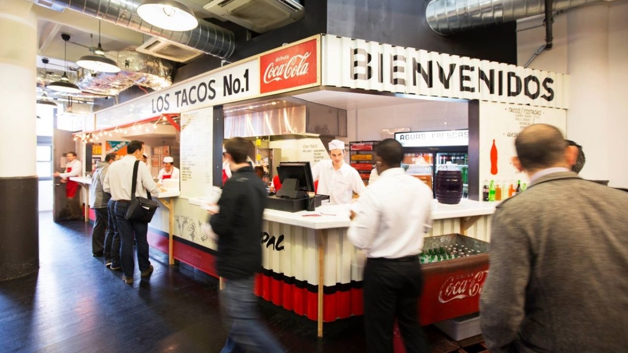Tribunal exonera negocio de tacos de acusación relacionada con picor de sus salsas.