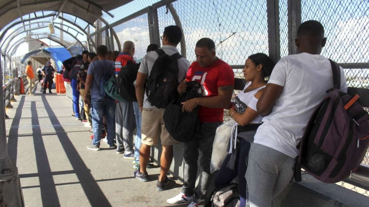 Apoyo a migrantes mexicanos en marzo y abril.