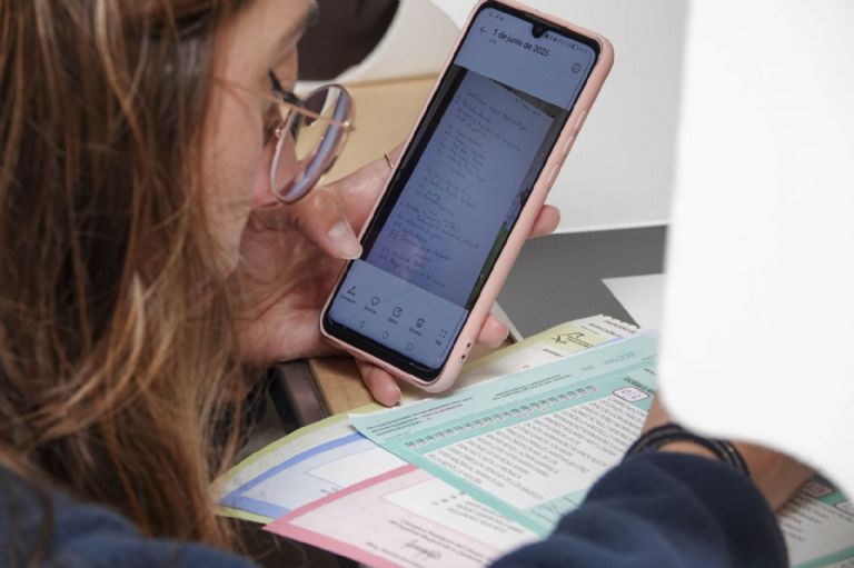 Verifica la cantidad de celulares vinculados a tu CURP