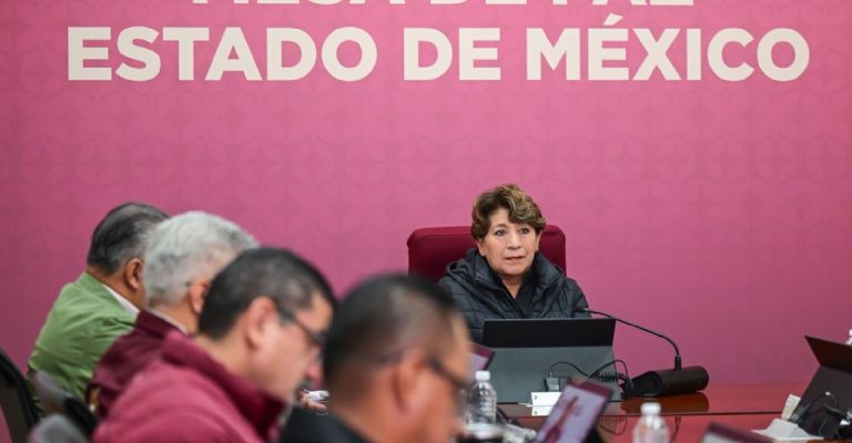 Gómez investiga venta plazas educación, combate corrupción. Gómez investiga venta plazas educación, combate corrupción.