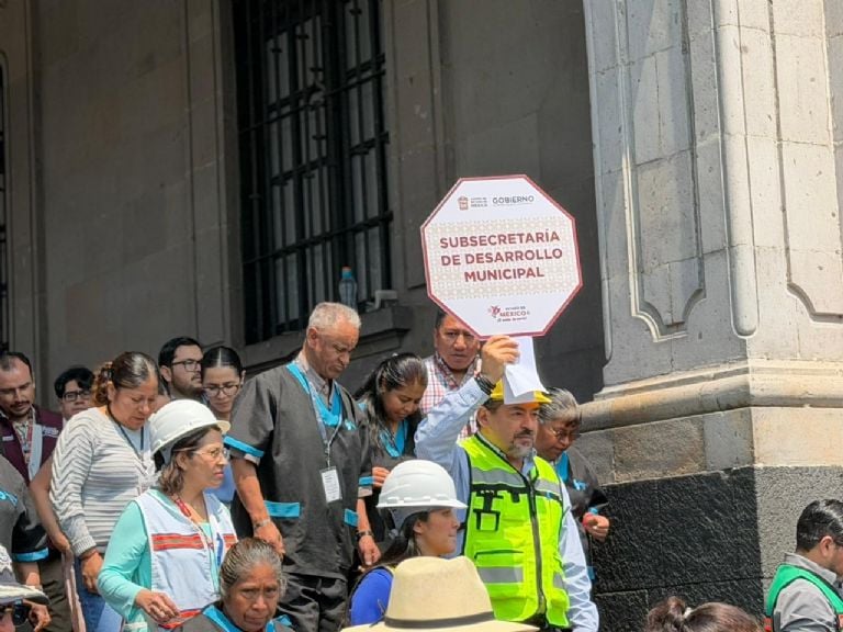 Gómez destaca mayor participación en simulacro sísmico.