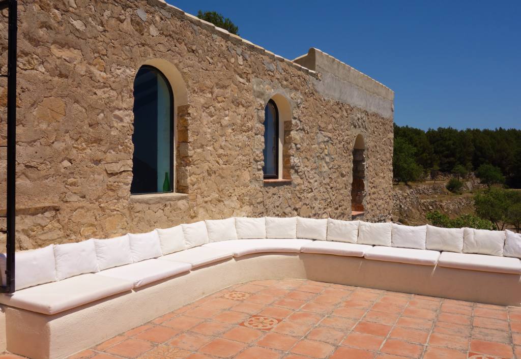 For Sale. Farm in Sella