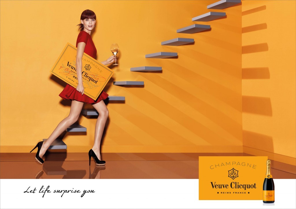 Veuve Clicquot champagne label font ID - forum