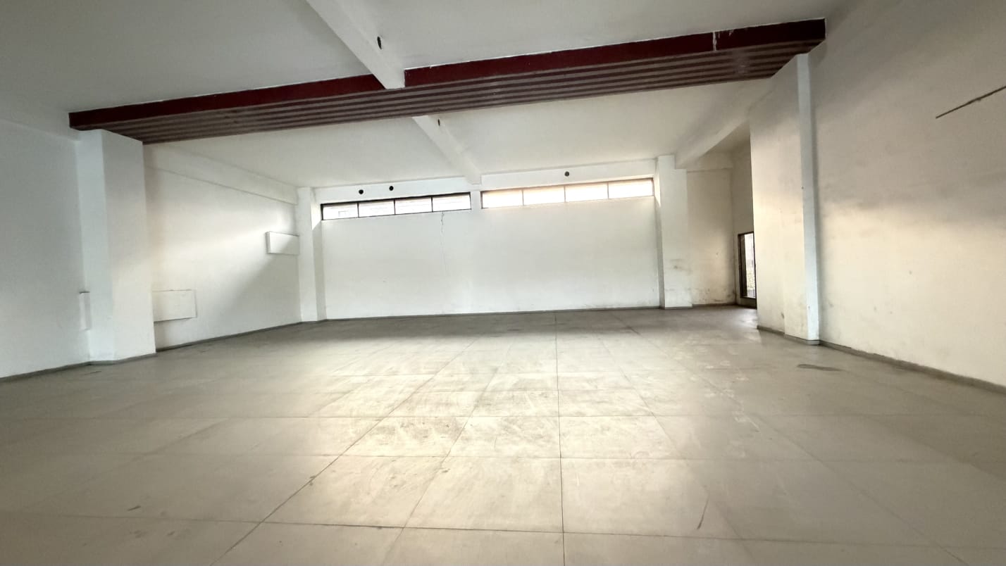 Ground Floor Showroom for Rent on Dumas Road, Surat | 1958 Sq.Ft