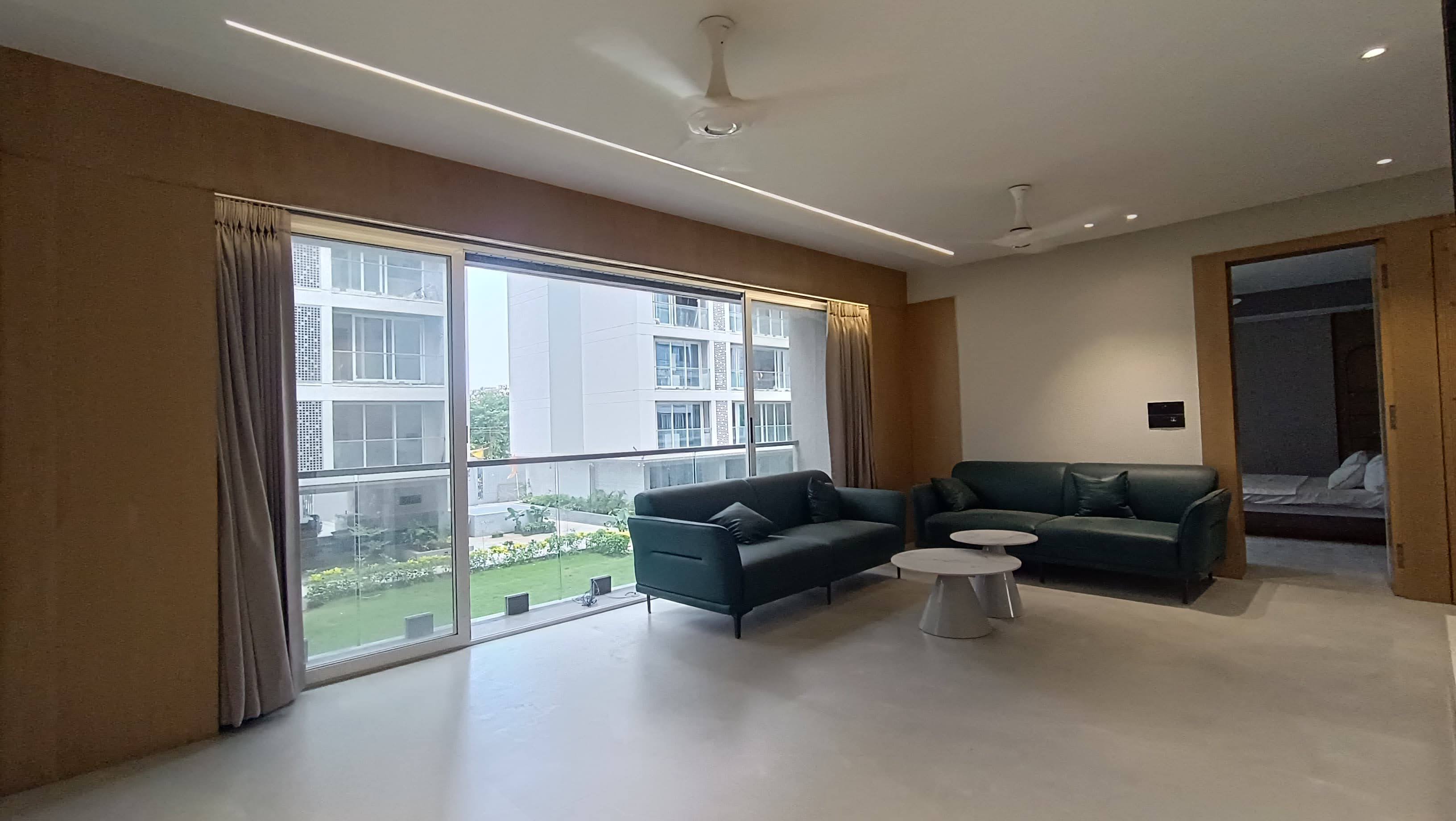 3 BHK Flat for Sale in Surat | 2450 Sq.Ft
