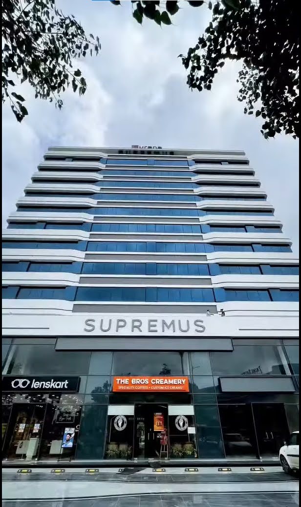 Commercial Office Space for Rent in Surat | 1710 Sq.Ft