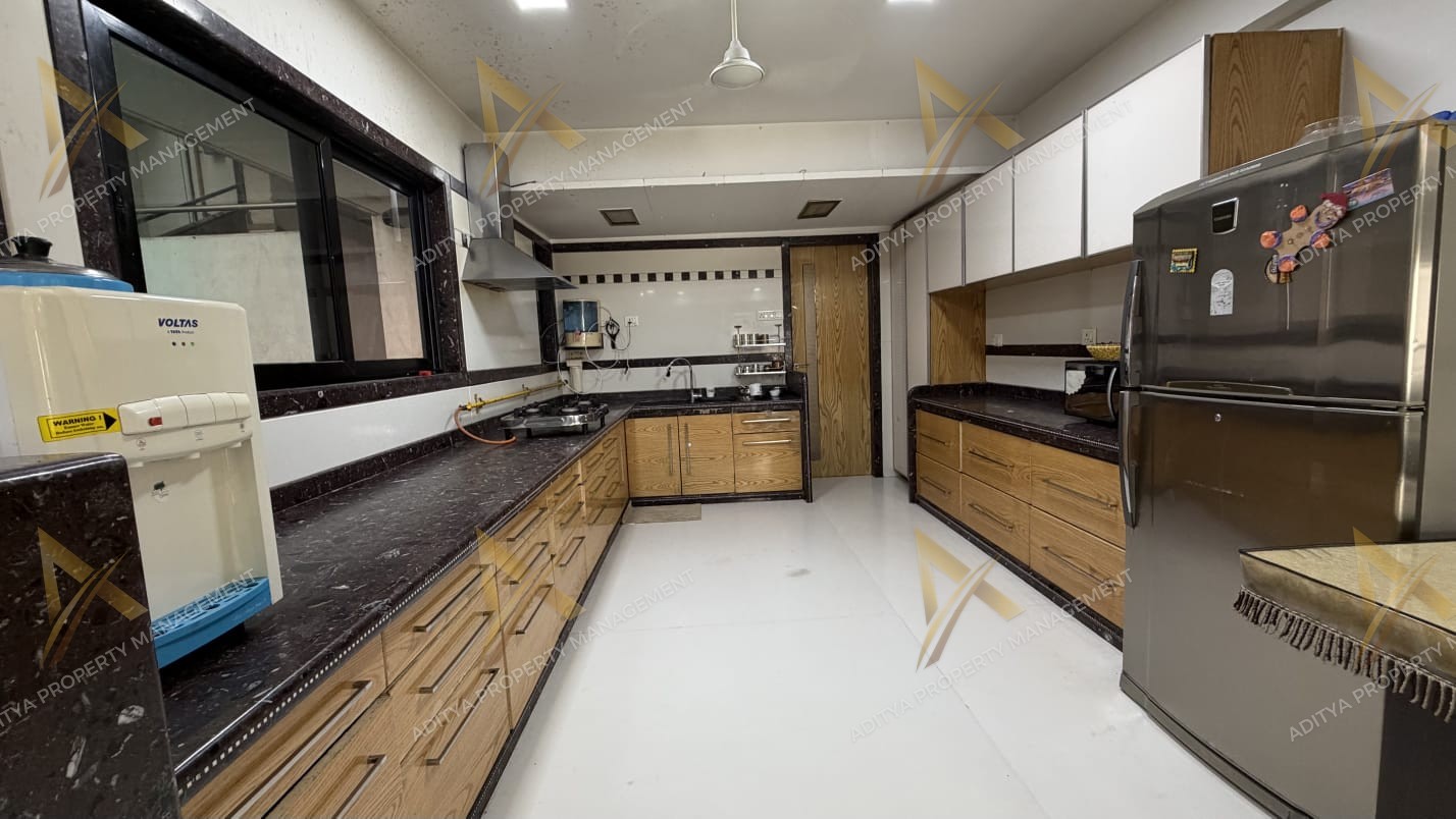 3500 Sq.Ft |4 BHK Fully Furnished Flat For Rent/Sale - Parle point, Surat