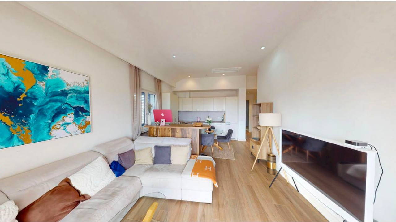 Voll möbliertes 1-Schlafzimmer-Apartment, 59 m², hohe Decken, italienische Möbel — Luštica Bay 5