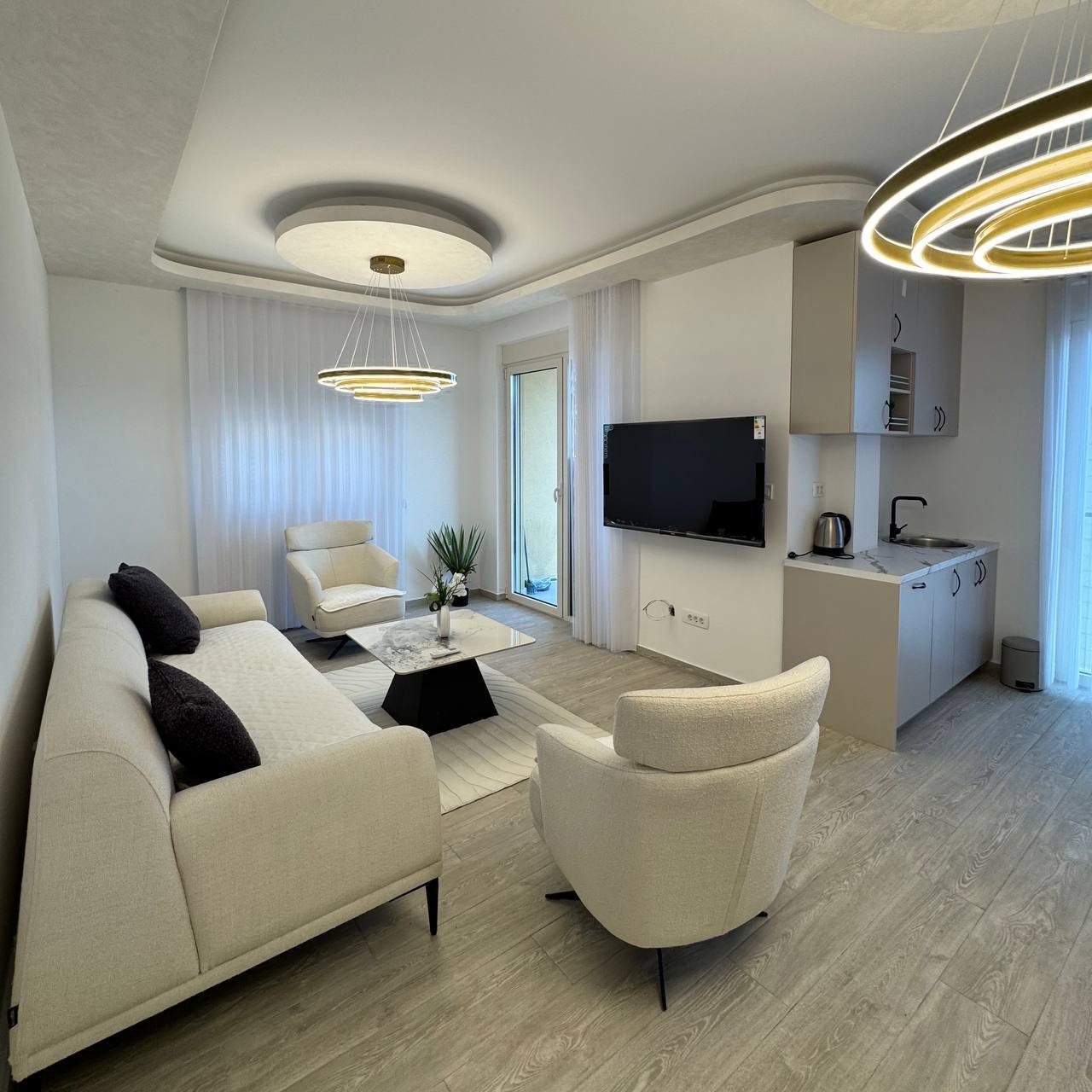 Luxury Apartment with Sea View in Becici