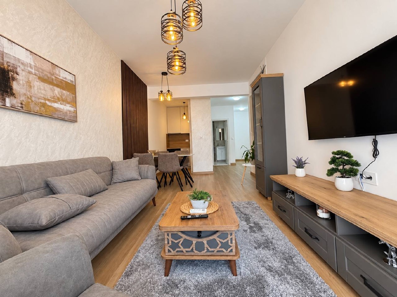 One-Bedroom Apartment 60m², Laze, Budva 2
