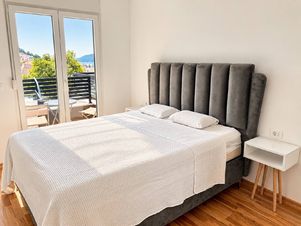 Furnished 1-bedroom apartment in Lazi, Budva – new 2025 building 6