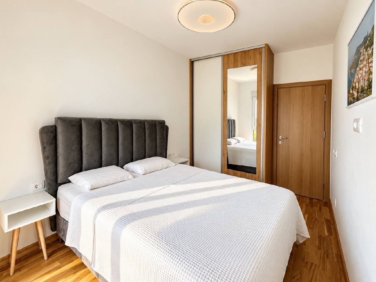 Furnished 1-bedroom apartment in Lazi, Budva – new 2025 building 7