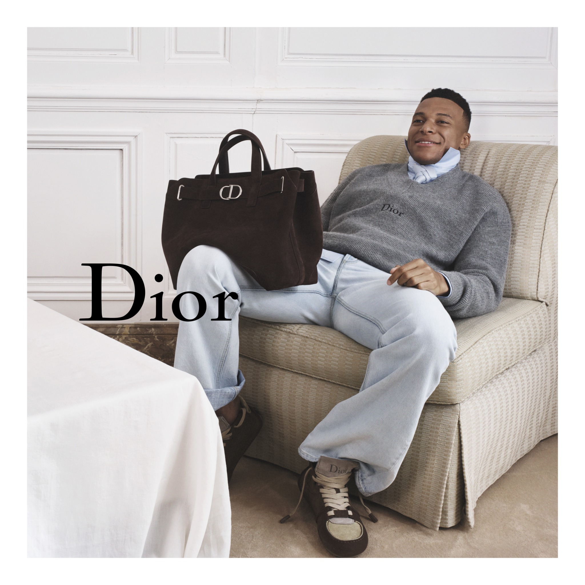 DIOR Official Website creative