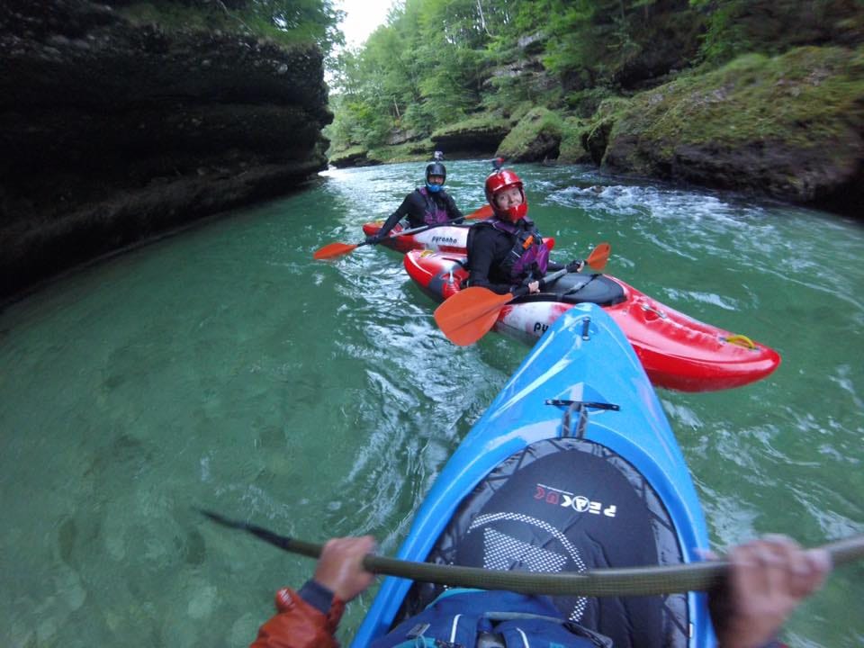Program intensiv de caiac whitewater pe râul Soca – Slovenia | 18 – 26 Octombrie 2025 - Imagine 4
