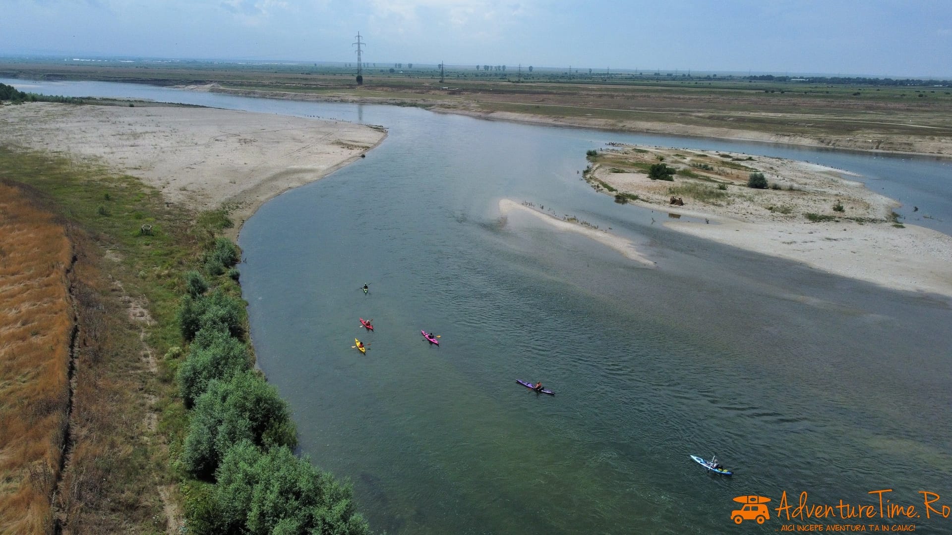 Exploram raul Olt din caiace