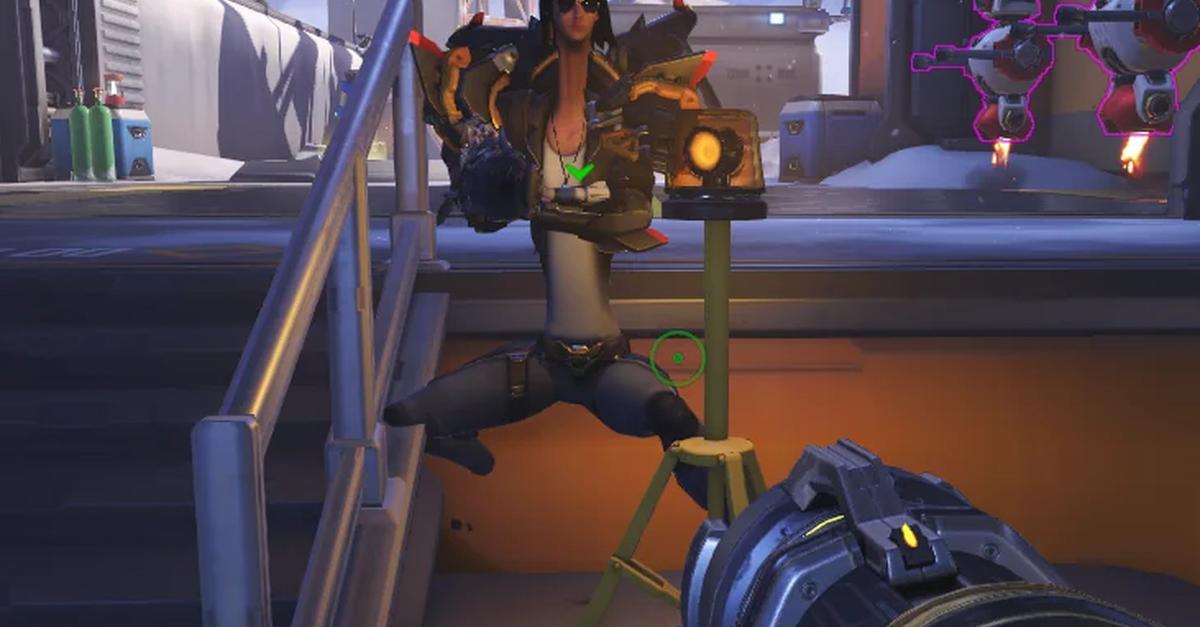 Hilarious Overwatch 2 Glitch Stretches Characters Beyond Belief