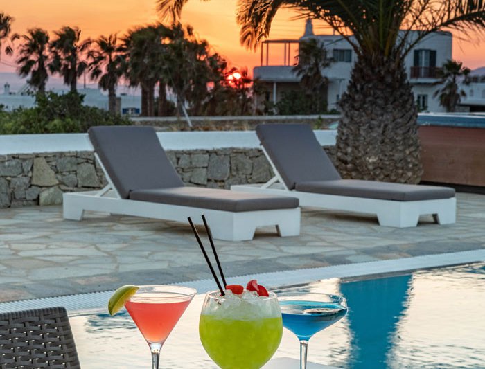 Our delicious cocktails with the view at the pool