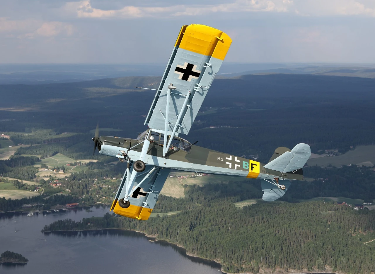 Fieseler Storch FI156 C3 LN-WNS - Aircraft - Norway
