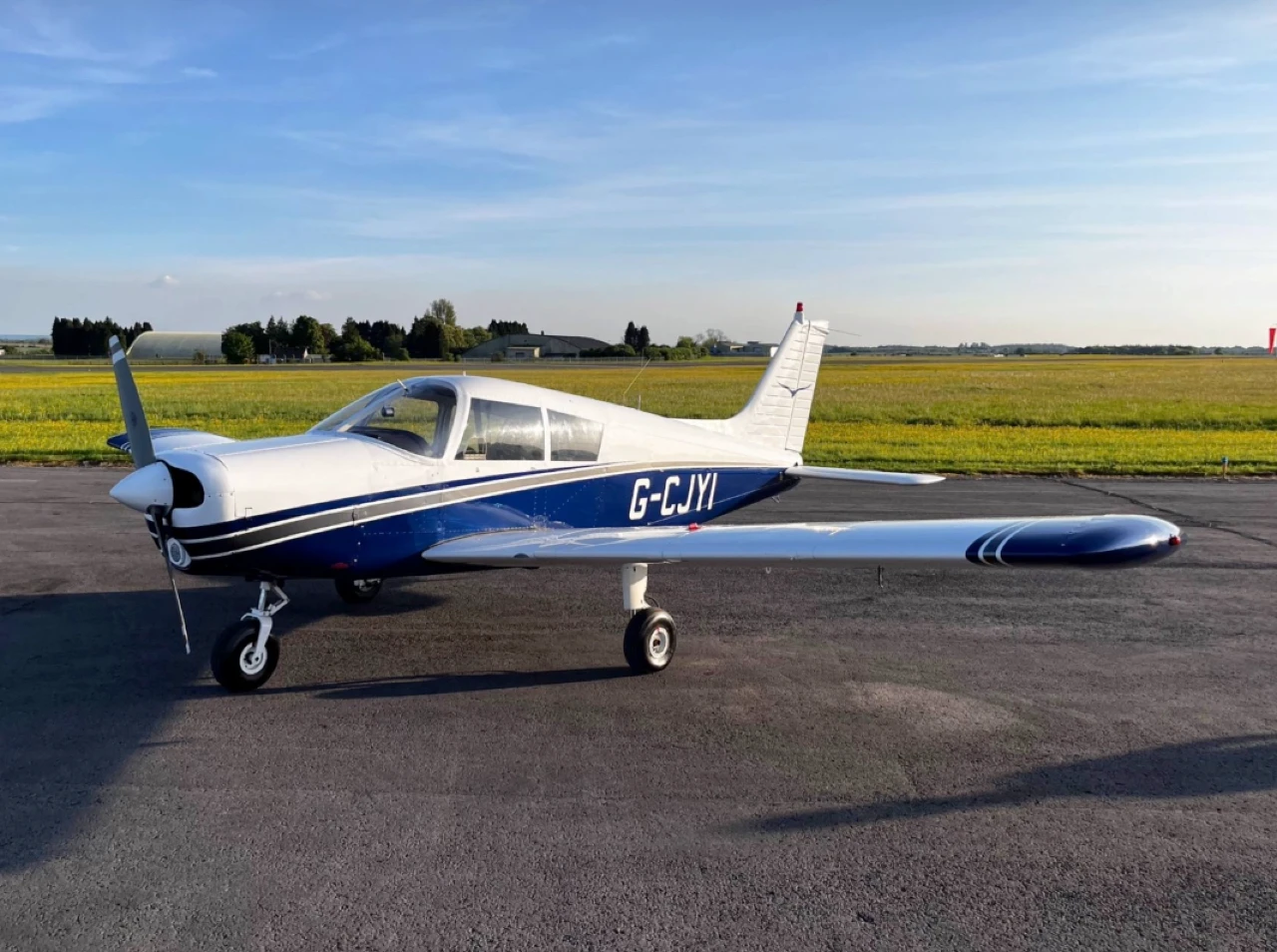 Piper PA-28-140 Cherokee 160BHP - Aircraft - White Waltham Airfield