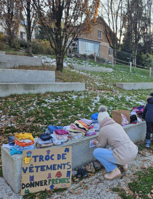 Troc de vêtements sur le quartier de Bellevue