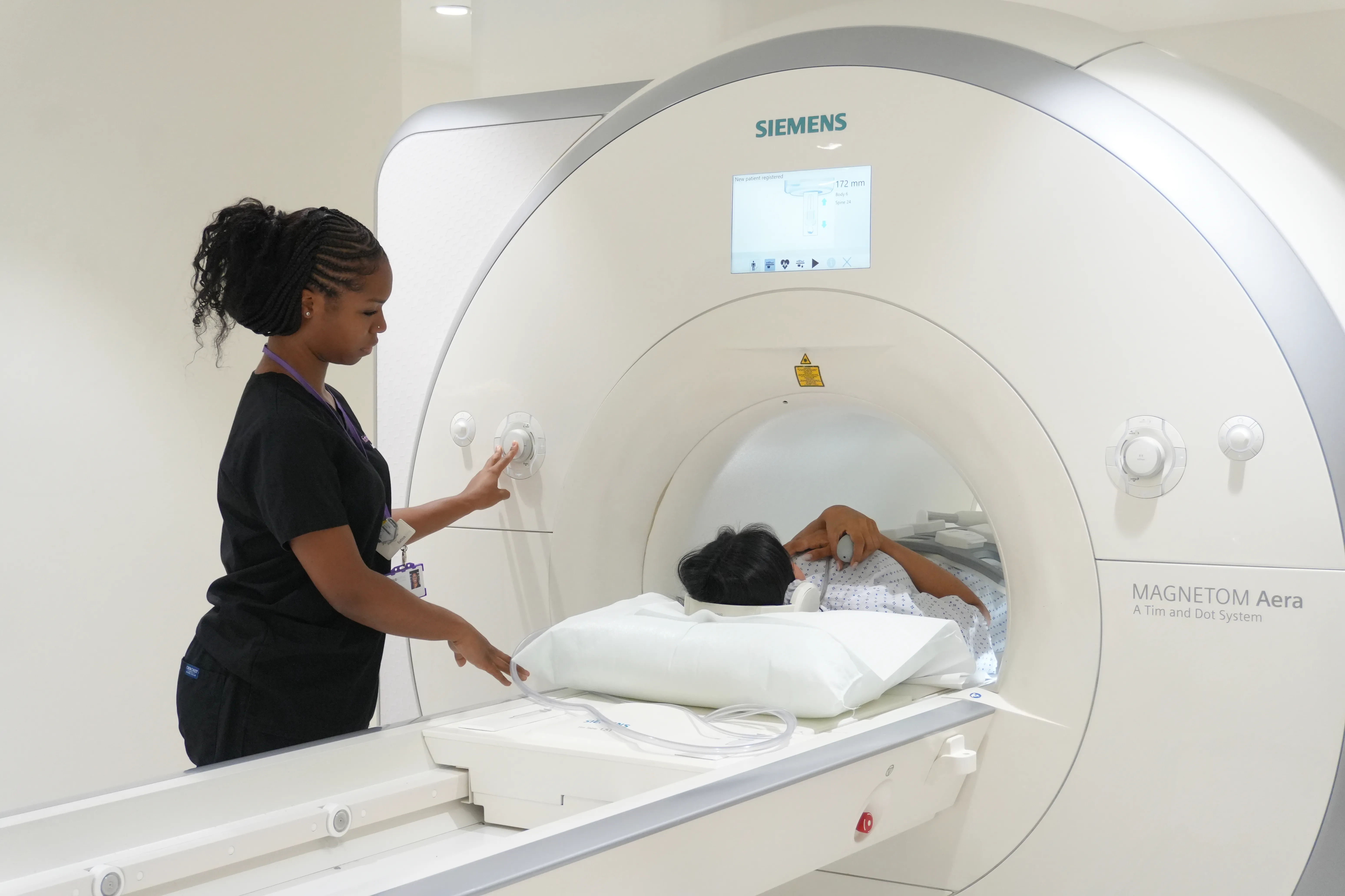 Advanced MRI scanning, rapid diagnostics and expert imaging care for accurate results