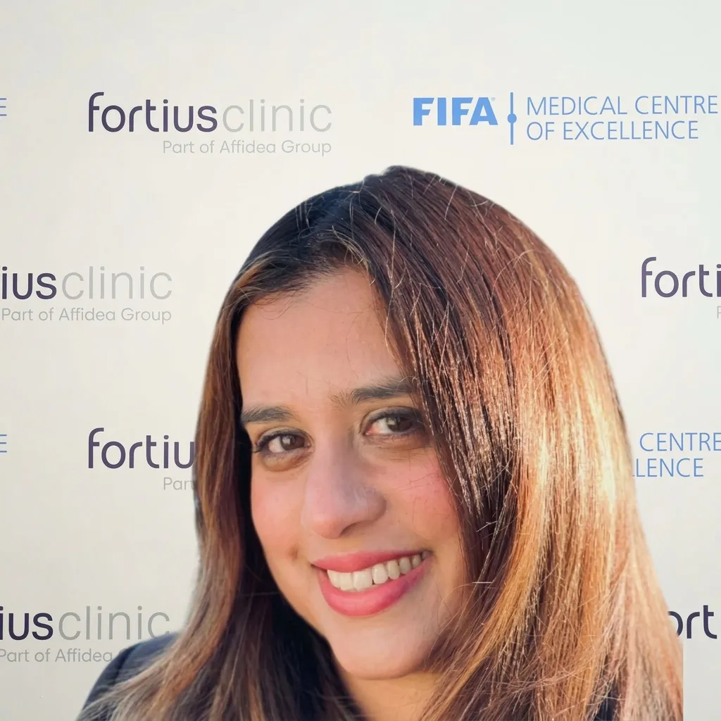 Dr. Sophie Farooque
