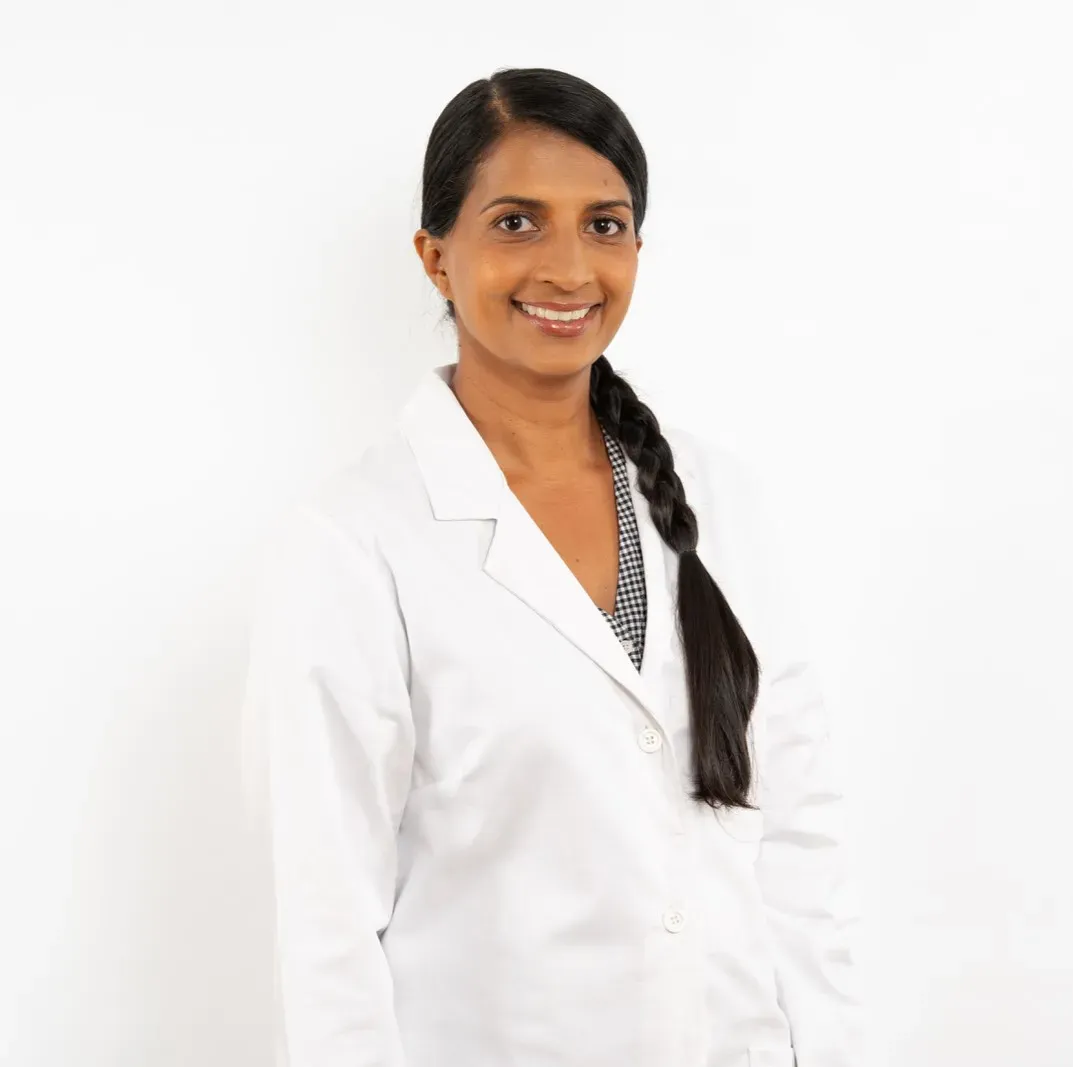 DÄSTER Kavitha - Brustchirurgie