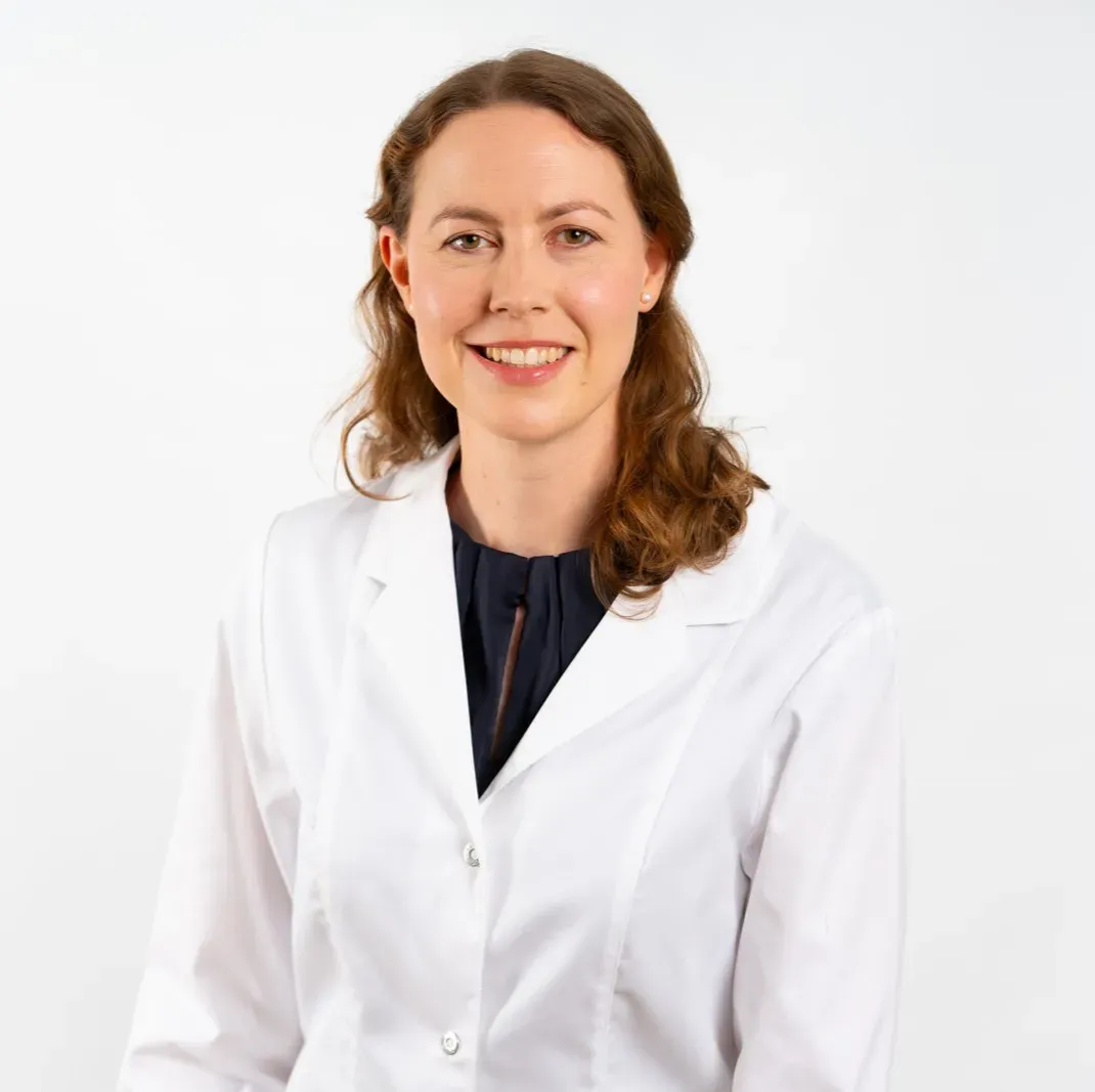 KÜSTER Sofia - Konservative Senologie