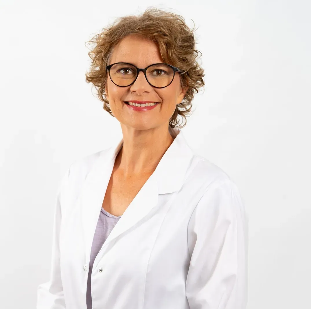 MÜLLER Twyla - Konservative Senologie