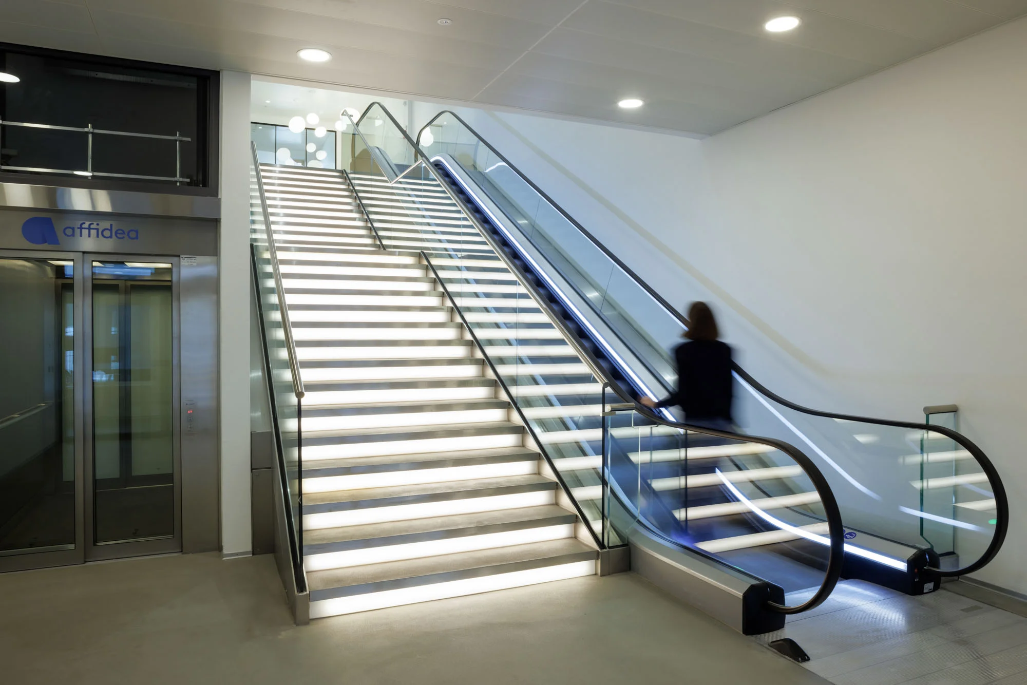 Rolltreppe im Affidea Brig