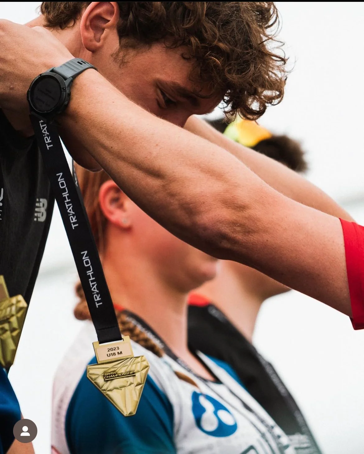 Thibault Rivier avec une médaille