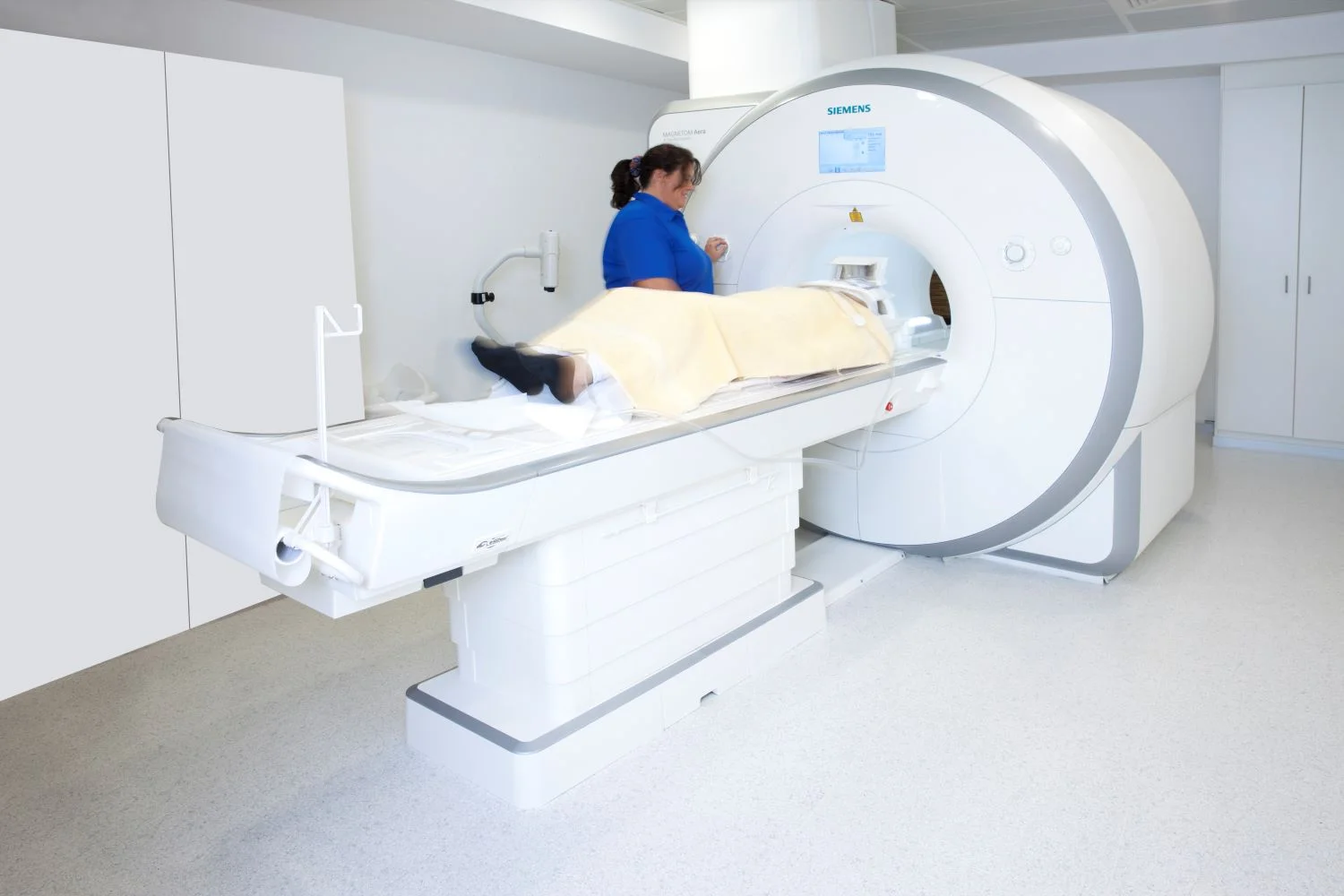 Roentgeninstitut Baden MRT