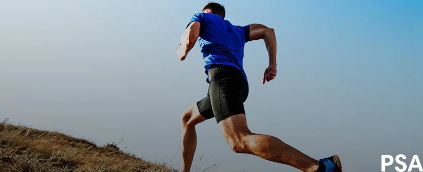 Sport w większej niż zazwyczaj ilości zaleca się osobom, które są narażone na stres lub cierpią z powodu jego chroniczności. Już kilka godzin na siłowni czy nieco dłuższy spacer pozwalają zredukować napięcie i poczuć odprężenie.